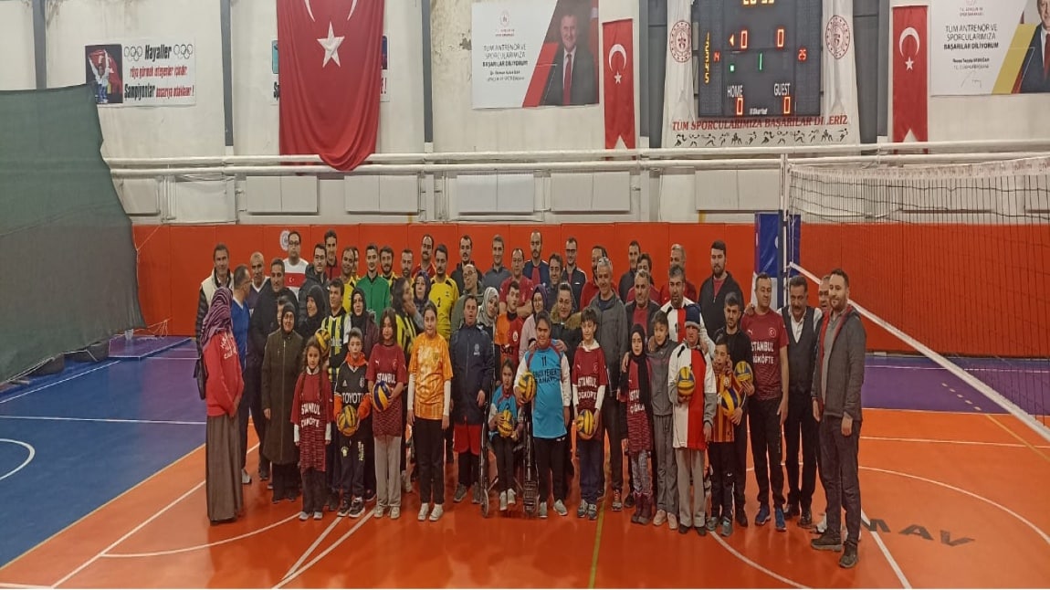 Özel Eğitim Farkındalık Voleybol Etkinliği 